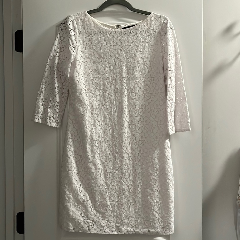 Tahari white lace dress. NWOT.